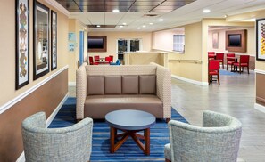 บริเวณนั่งเล่นที่ล็อบบี้