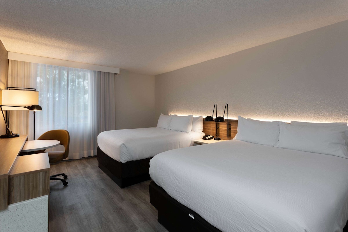 desk, blackout curtains, iron/ironing board, free wifi