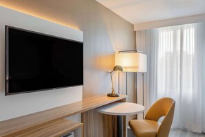 Desk, blackout drapes, iron/ironing board, free WiFi