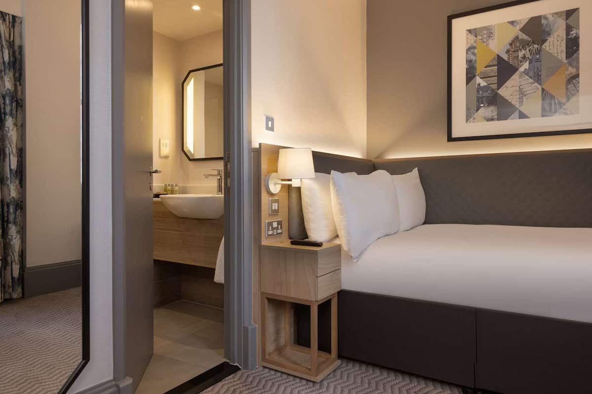 In-room safe, desk, laptop workspace, iron/ironing board
