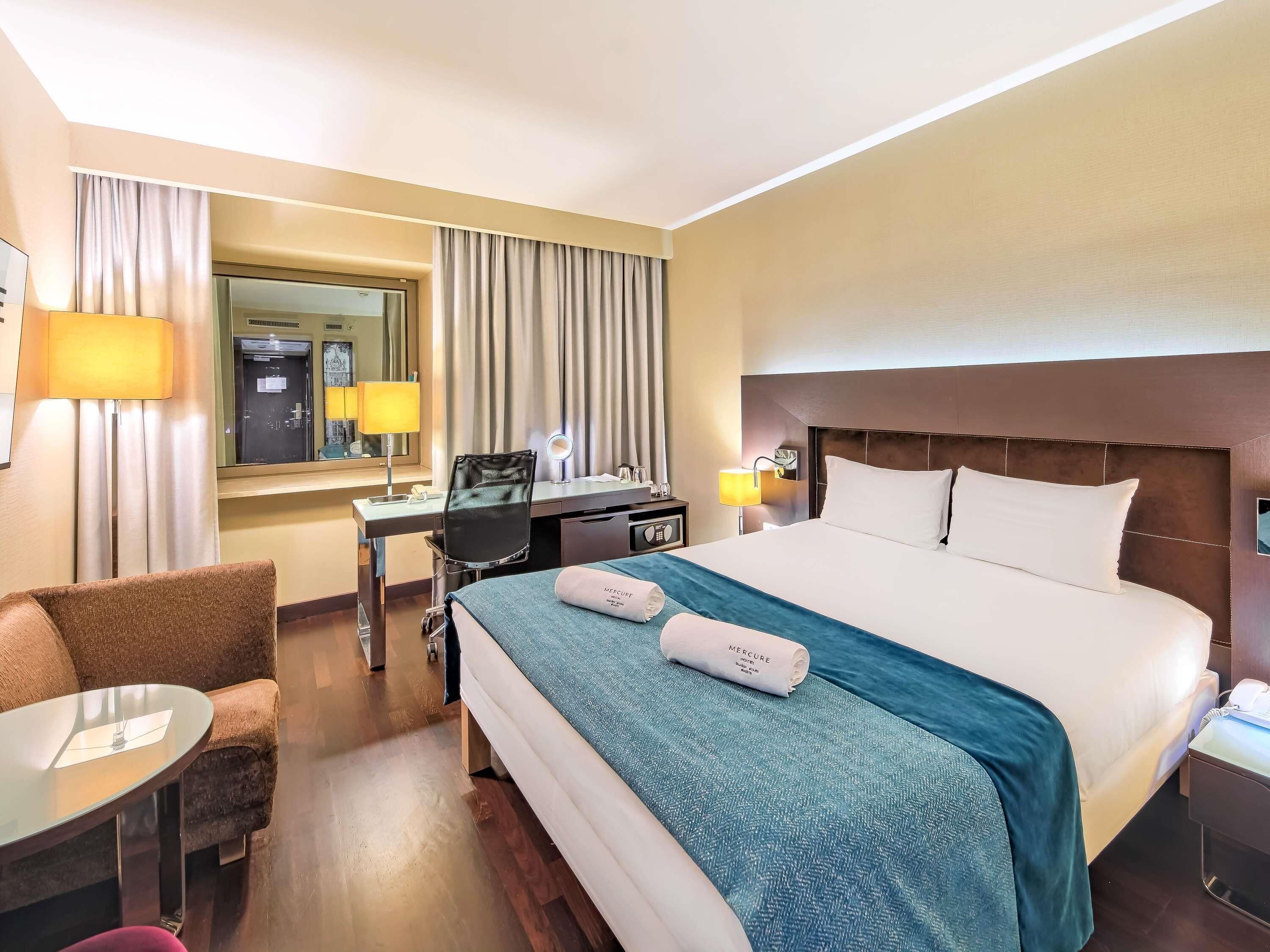 1 habitación, minibar y caja de seguridad en la habitación 