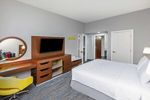 Suite, 1 King-Bett, barrierefrei, Nichtraucher (Roll-in Shower)