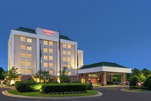 Exterior - Hampton Inn Dulles - Cascades (Sterling)
