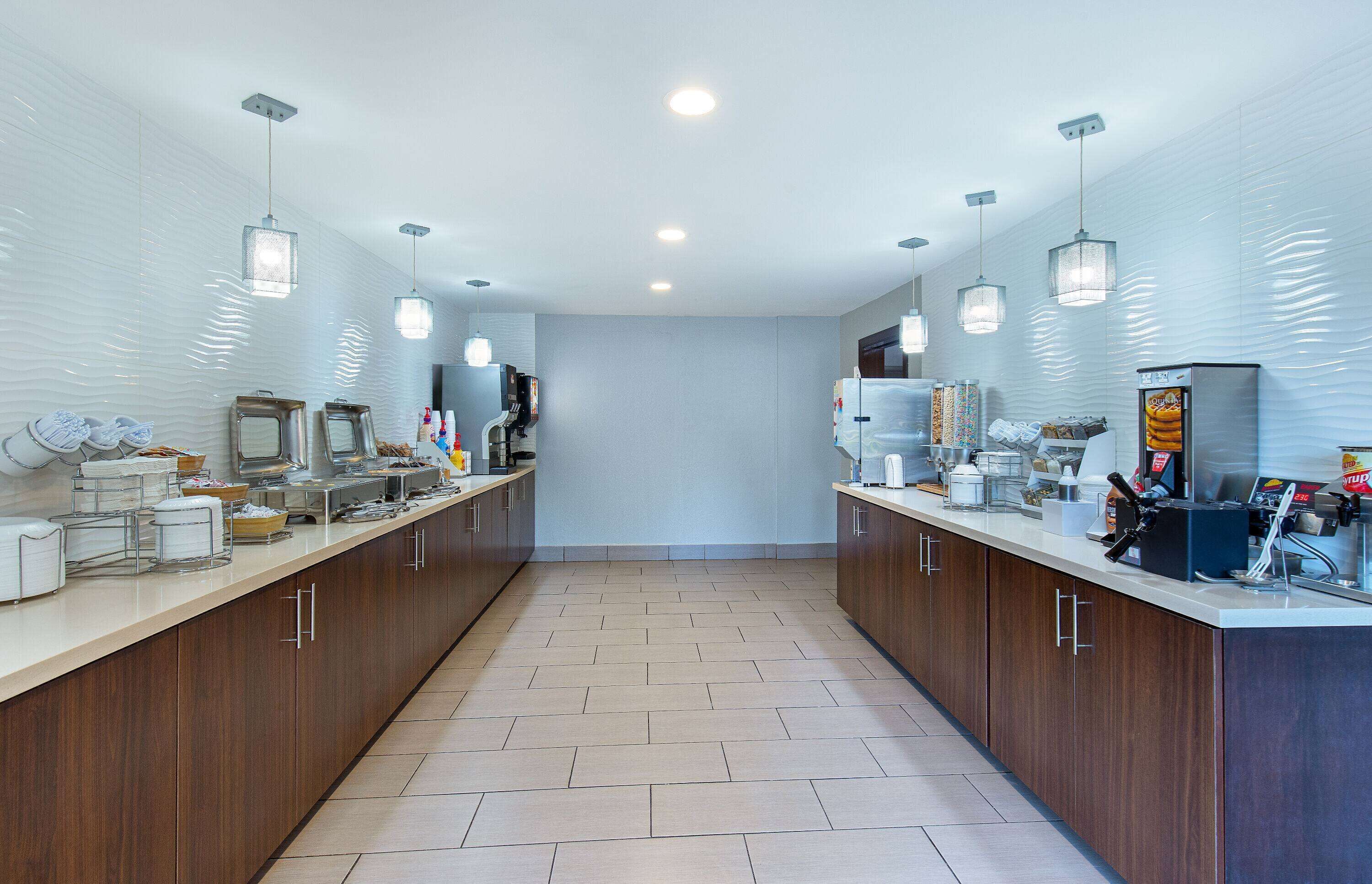 free daily self-service breakfast