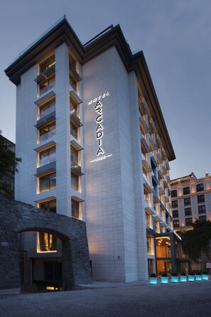 Exterior - Hotel Arcadia Blue Istanbul (Istanbul)