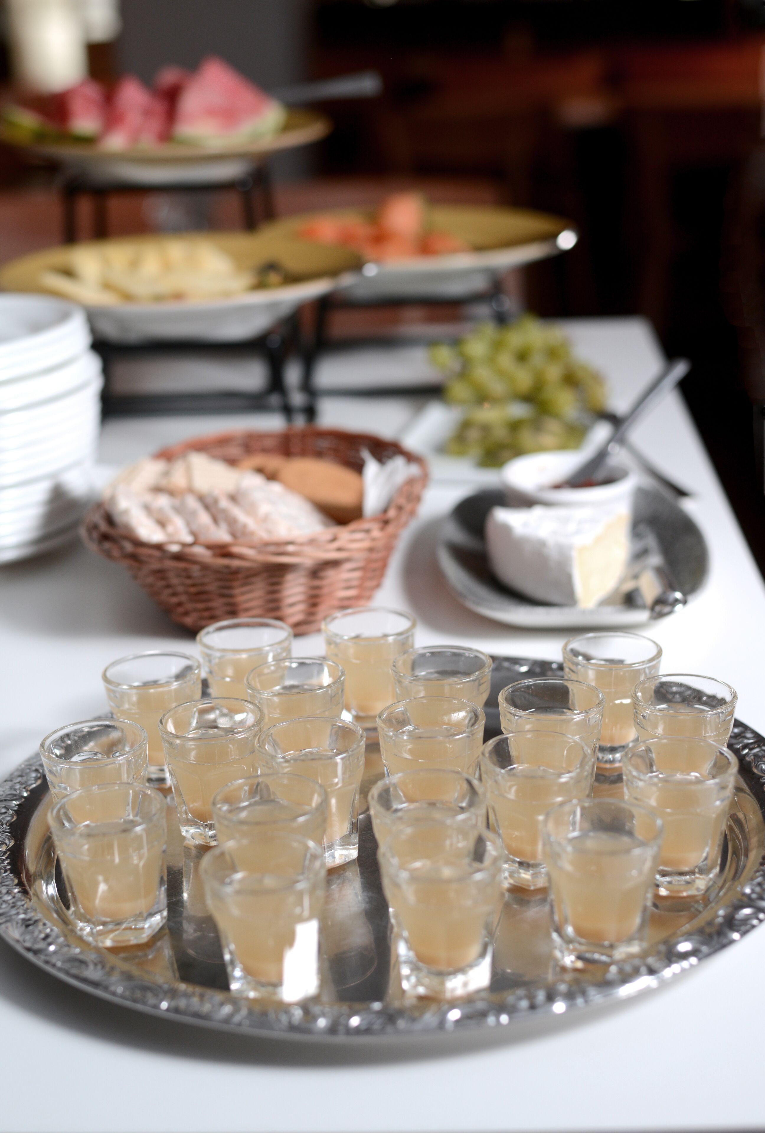 free daily english breakfast