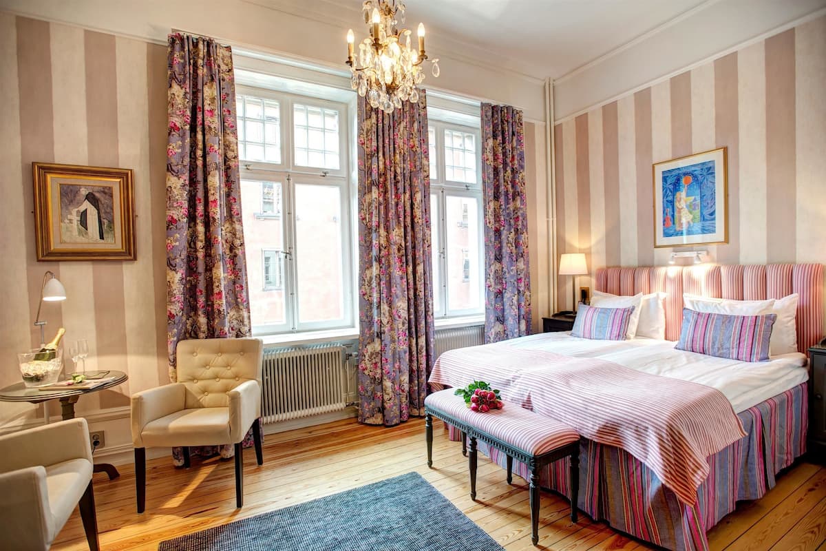 Chambre Deluxe, 1 grand lit, non-fumeur (1 Queen bed or 2 Twin Beds)
