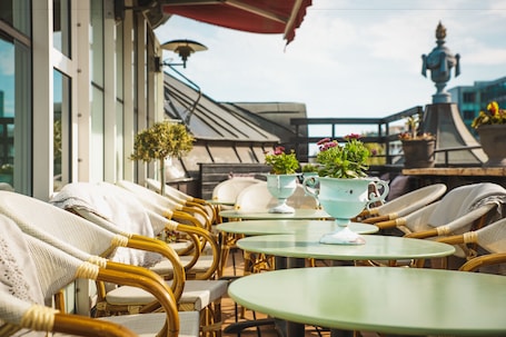 Hotel Kung Carl, WorldHotels Crafted – Affordable hotel in Stockholm