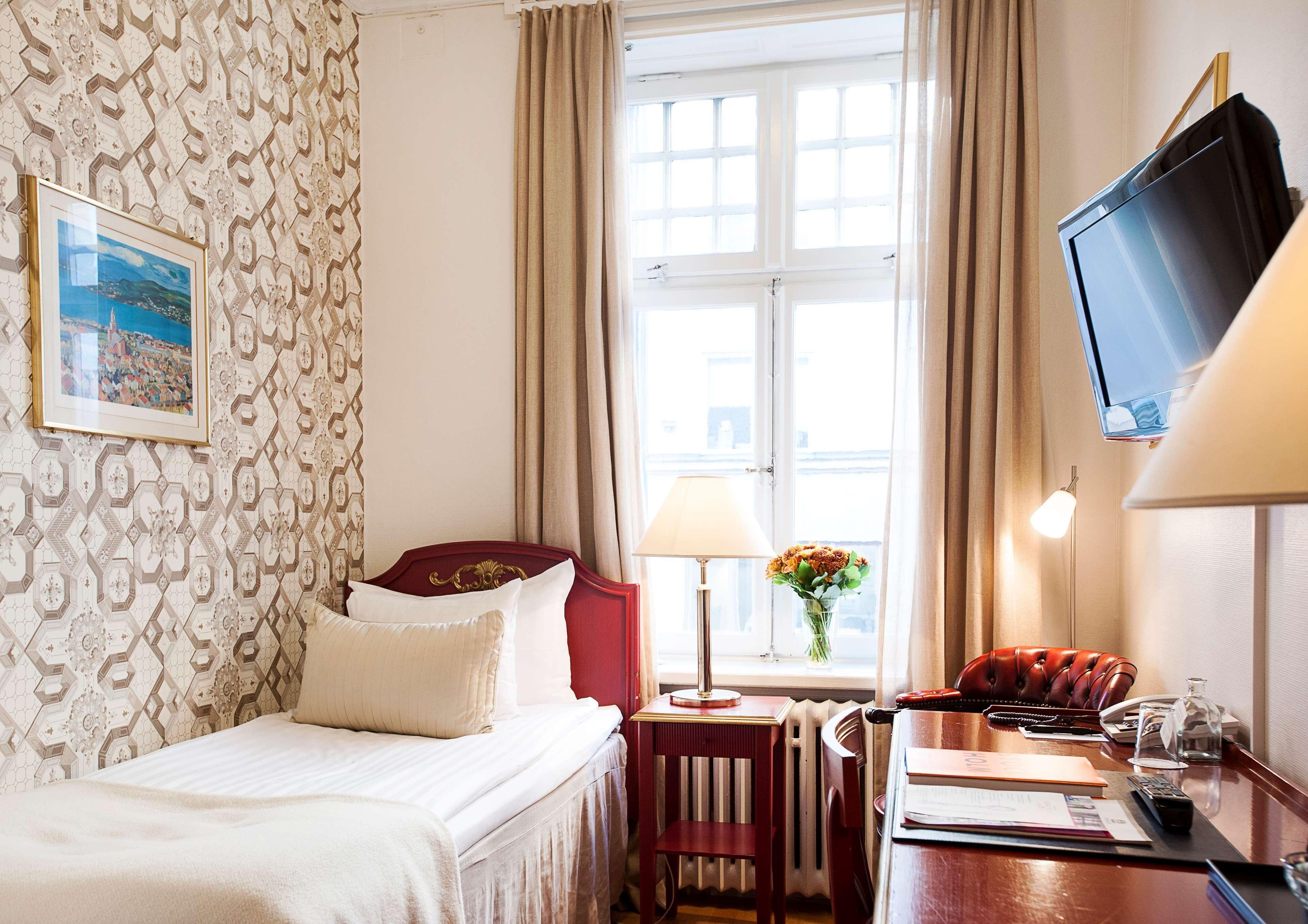 Iron/ironing board (on request), WiFi (free), individually decorated