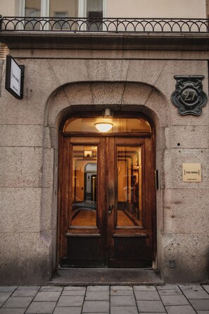 Front of property - Home Hotel Wellington (Stockholm)