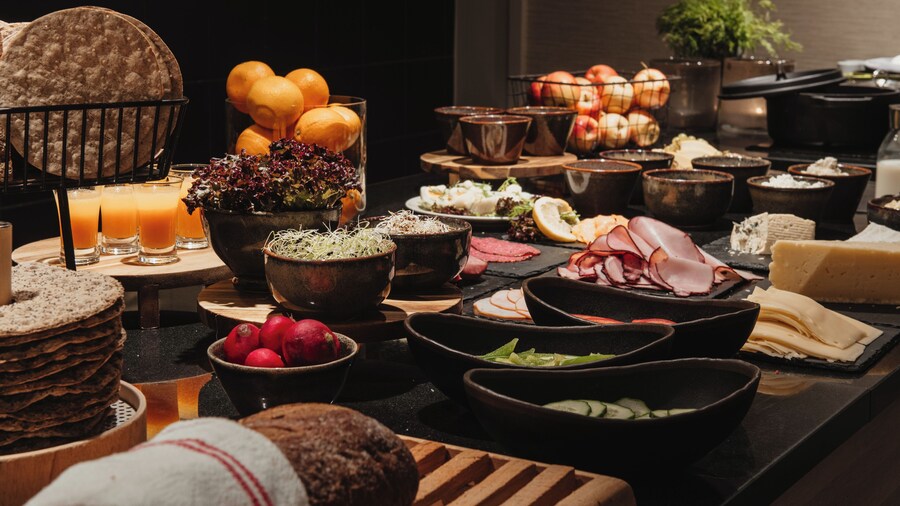 Home Hotel Wellington