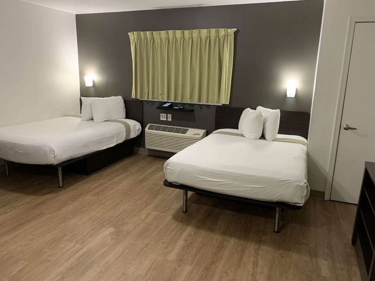 遮光布/窗簾、免費無線上網、床單