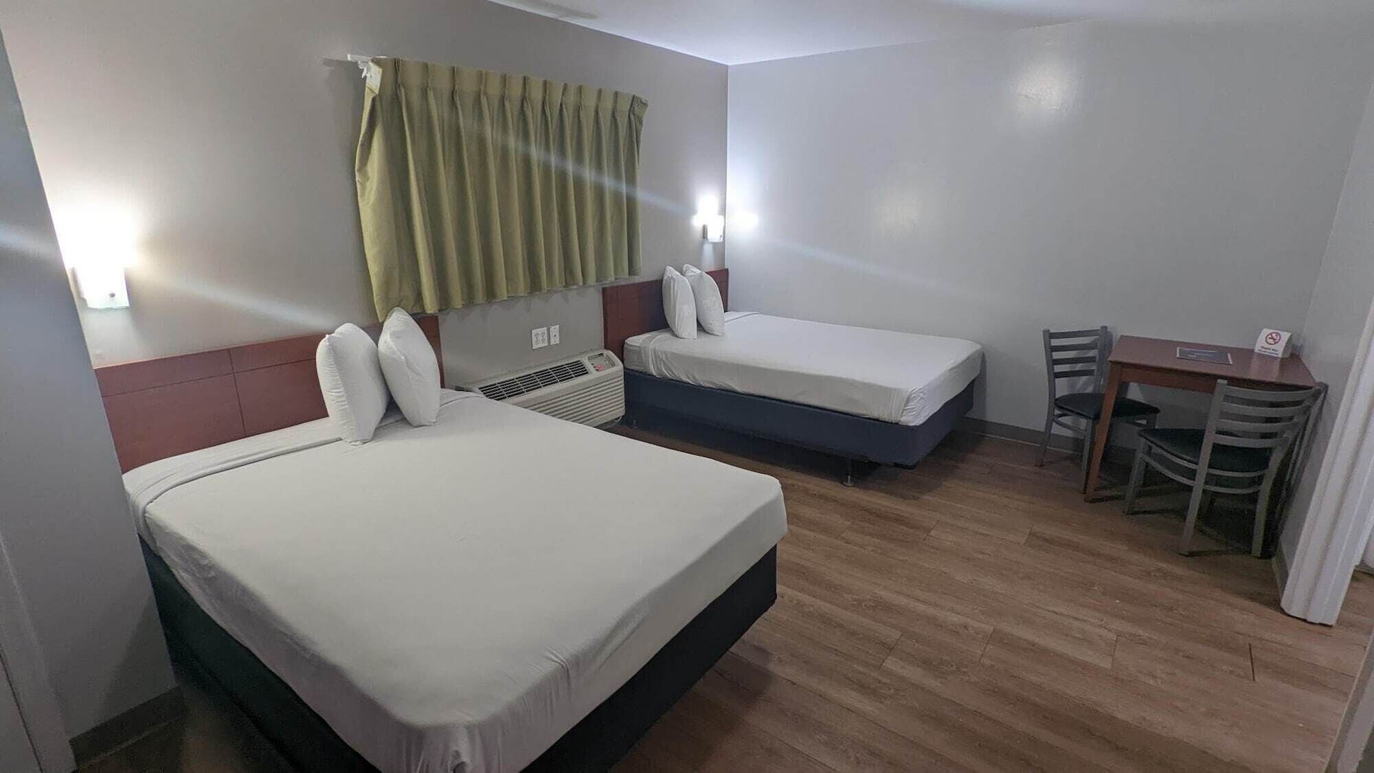 Foto - Studio 6 Extended Stay - Hampton, VA - Langley AFB Area
