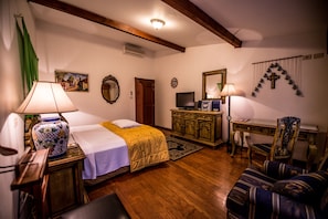 Quarto luxo, 1 cama King | Vista do quarto