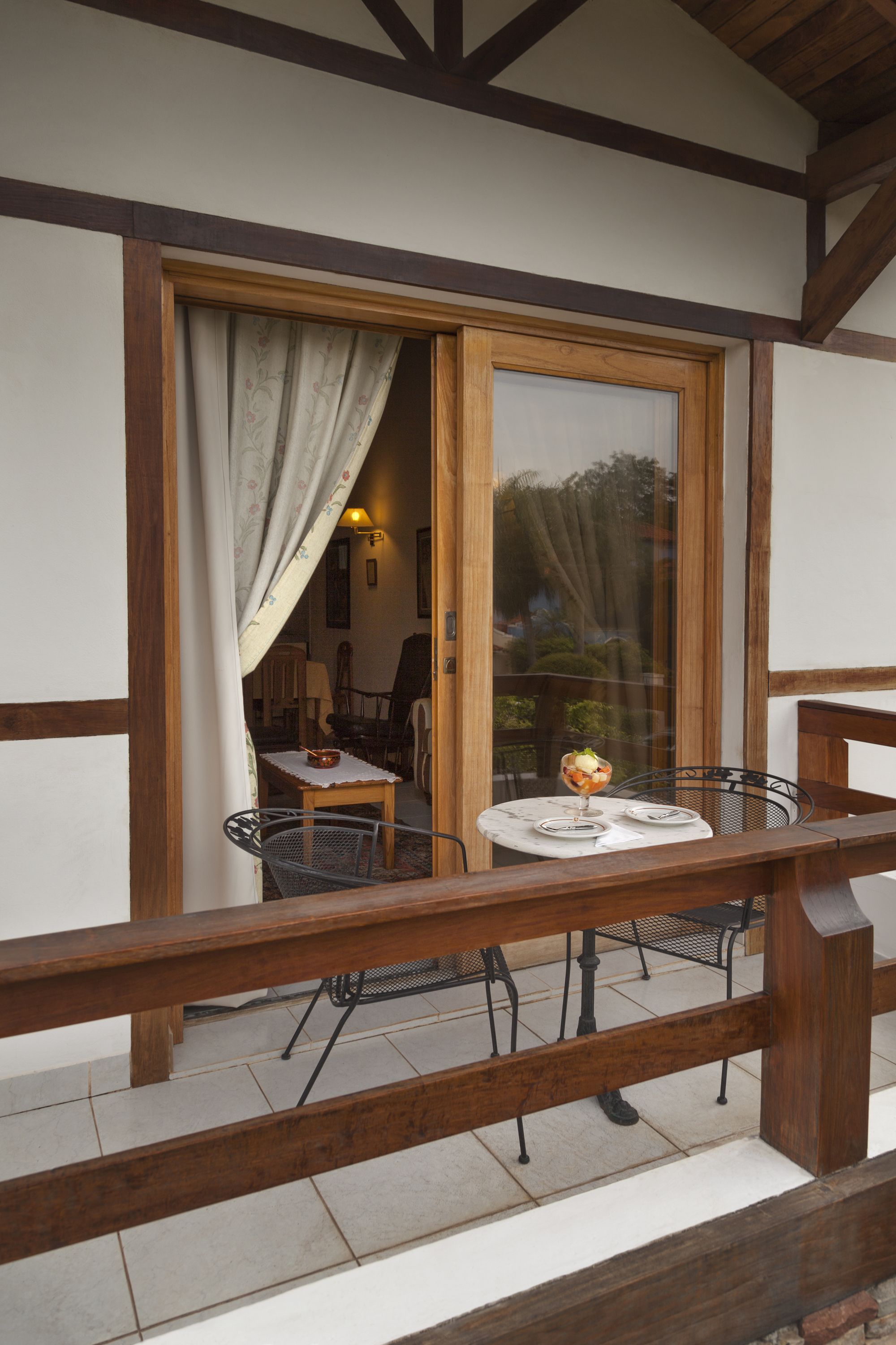 family suite, 1 king bed with sofa bed, garden view | balcony