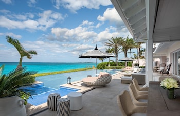Hotel Exterior at The Ocean Club, A Four Seasons Resort, Bahamas