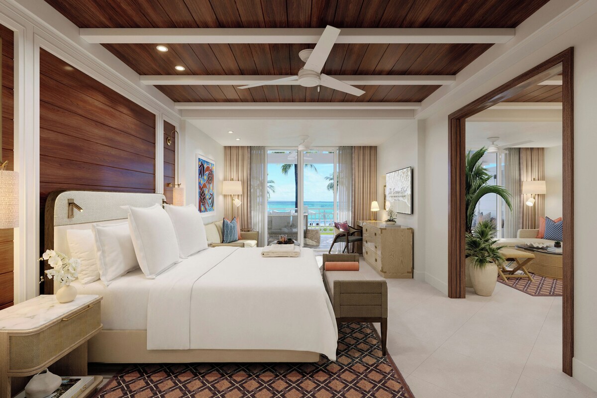 Suite, 1 King Bed, Ocean View | Premium bedding, minibar, in-room safe, desk
