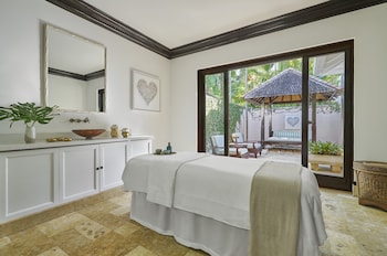 Body treatments, hydrotherapy, aromatherapy, body wraps, body scrubs at The Ocean Club, A Four Seasons Resort, Bahamas