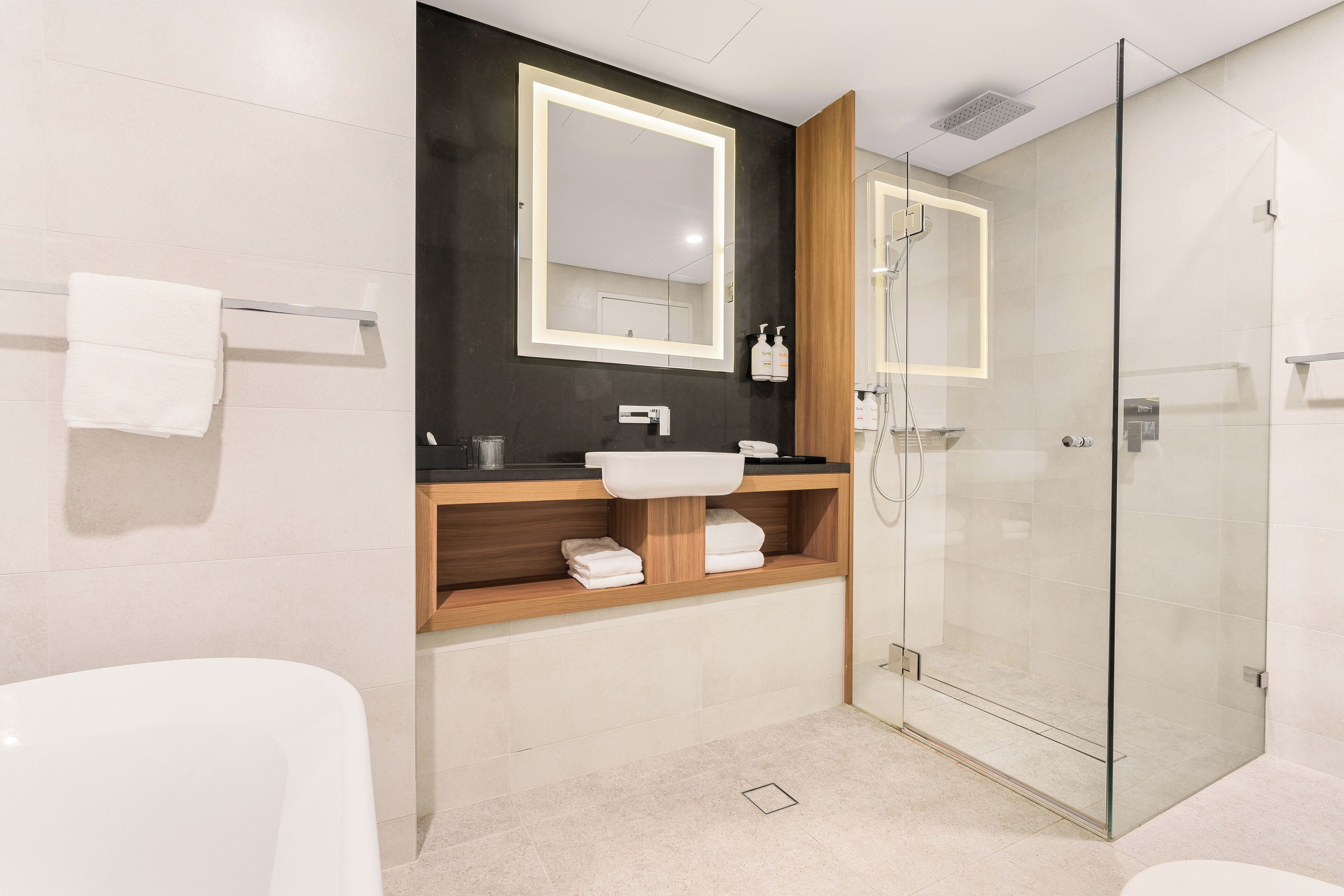 Photo - Furama Darling Harbour