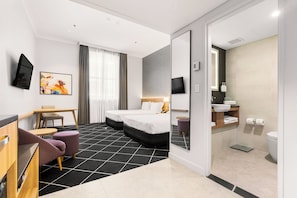 1 bedroom, in-room safe, individually furnished, desk