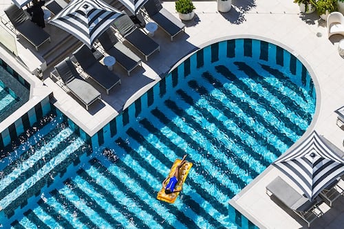 Outdoor pool, cabanas (surcharge), pool umbrellas