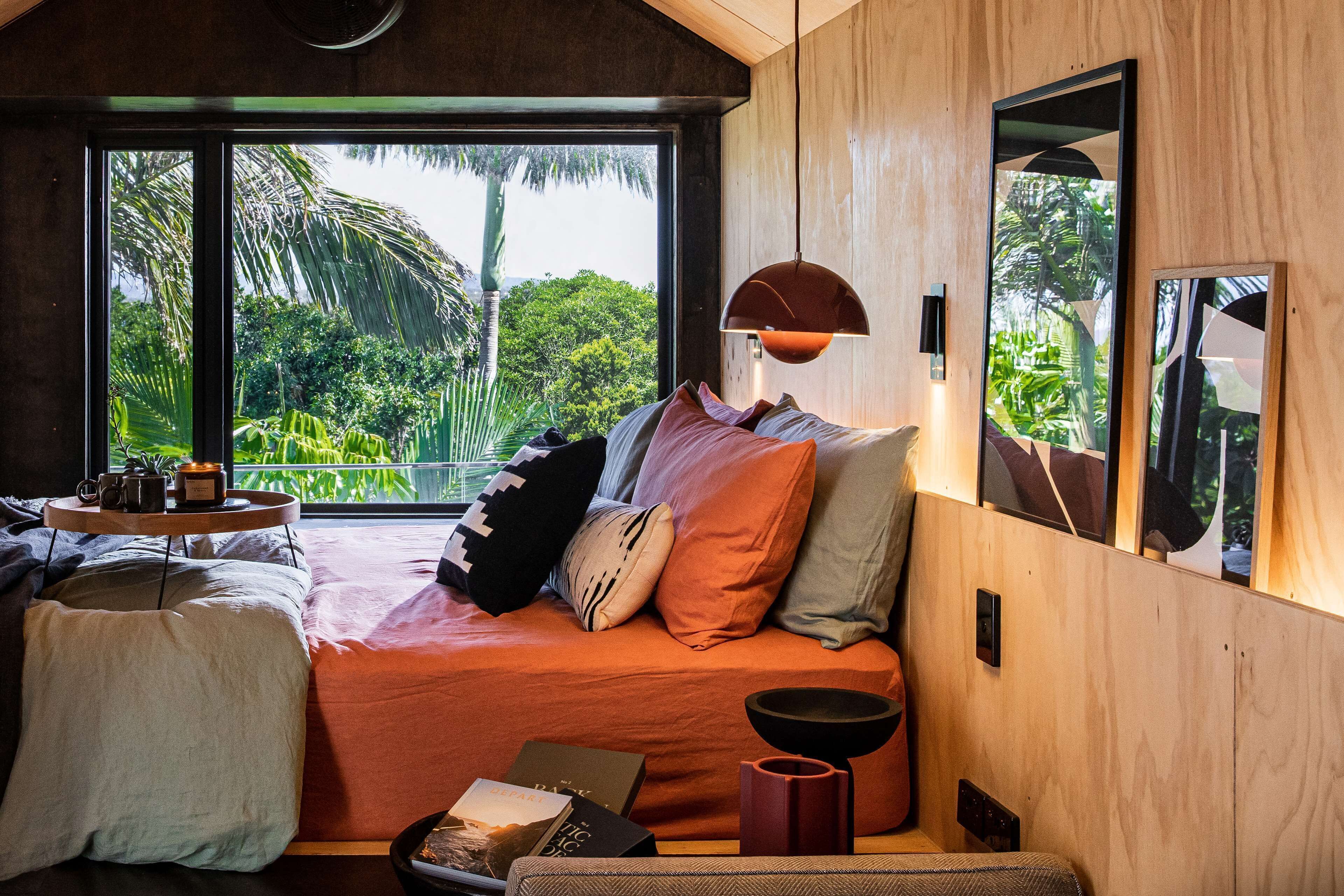 미니바, 객실 내 금고, 암막 커튼, 다리미/다리미판