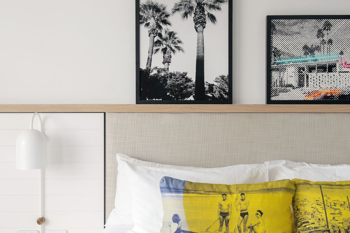 Minibar, coffres-forts dans les chambres, rideaux occultants