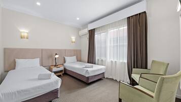Family Room, Non Smoking, Refrigerator & Microwave | Desk, soundproofing, iron/ironing board, cots/infant beds