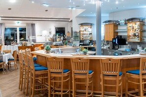 Bar (on property) - Quality Hotel am Tierpark (Gotha)