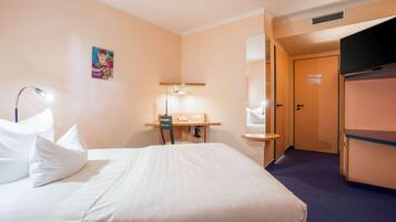 Zimmersafe, Schreibtisch, schallisolierte Zimmer, kostenloses WLAN