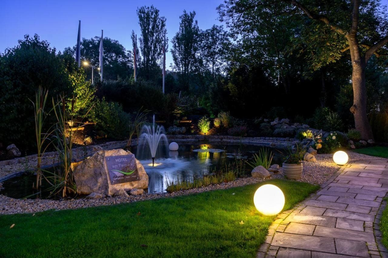 المنطقة المحيطة بالمنشأة