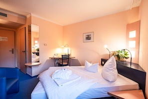 In-room safe, desk, soundproofing, free WiFi