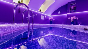 室内 SPA 浴缸