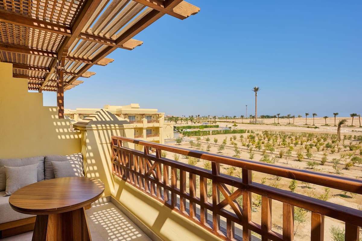 1 bedroom, Egyptian cotton sheets, premium bedding, pillow-top beds