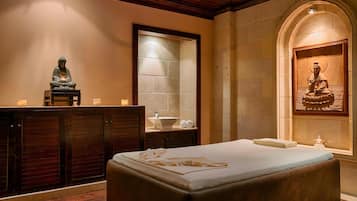 Behandlingsrum til par, kropsbehandlinger, hot stone-massage