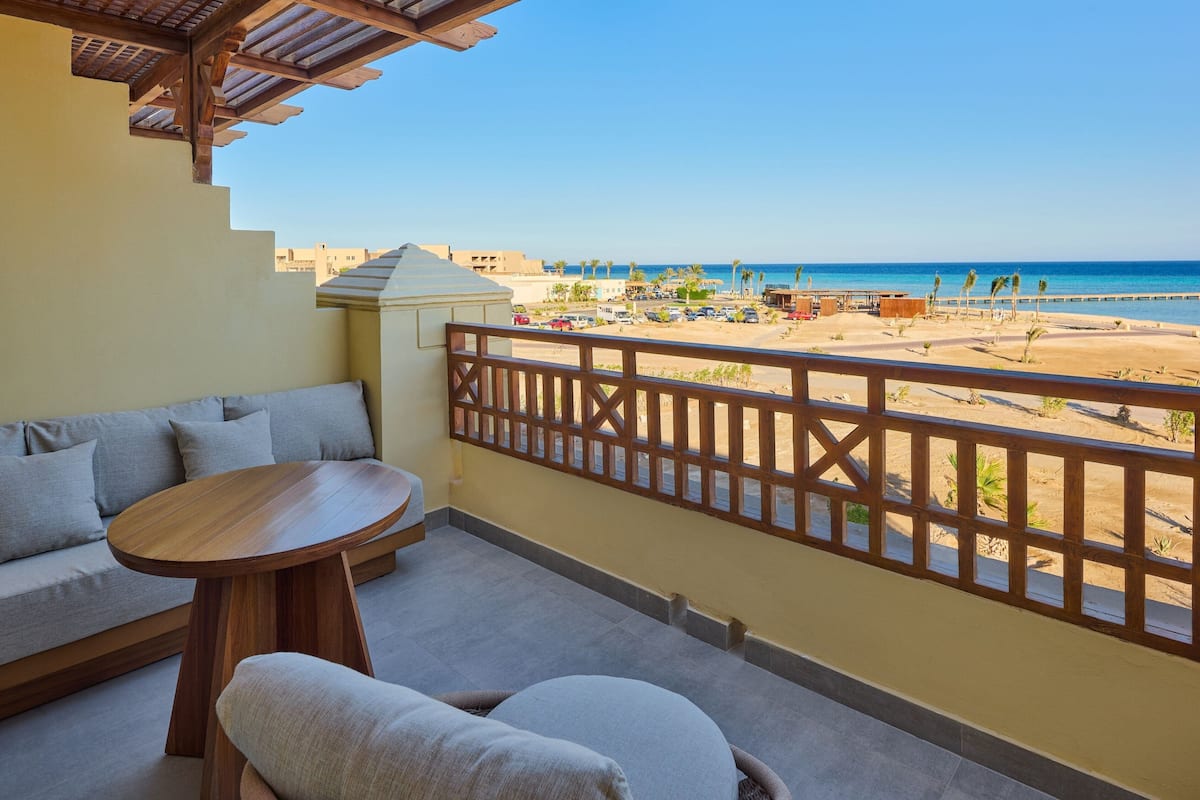 1 bedroom, Egyptian cotton sheets, premium bedding, pillow-top beds