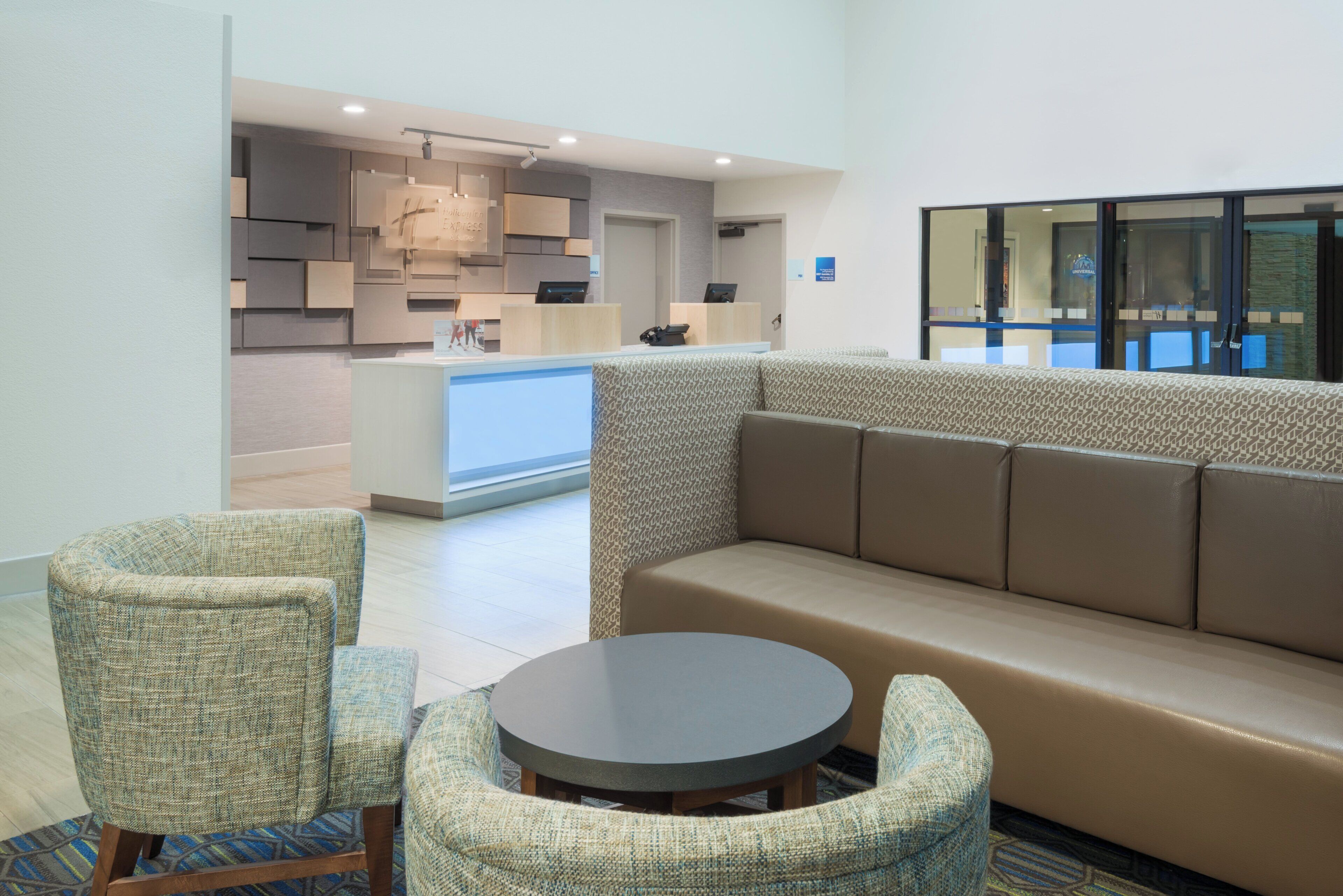Photo - Holiday Inn Express & Suites Nearest Universal Orlando by IHG
