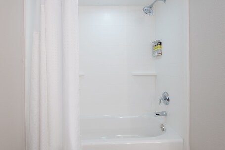 Holiday Inn Express Suites Nearest Universal Orlando, an IHG Hotel - Image 38