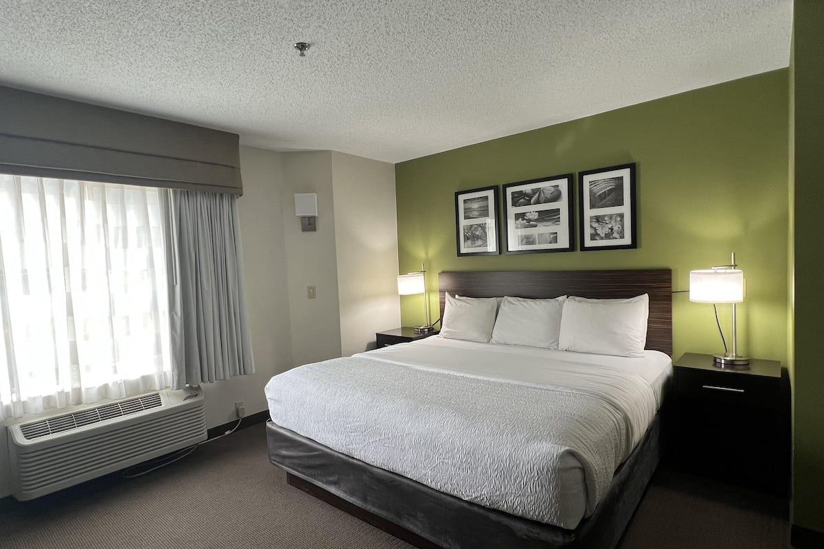 Suite, 1 trÚs grand lit, non-fumeurs (with Sofabed) | Décoration personnalisée, ameublement personnalisé, bureau