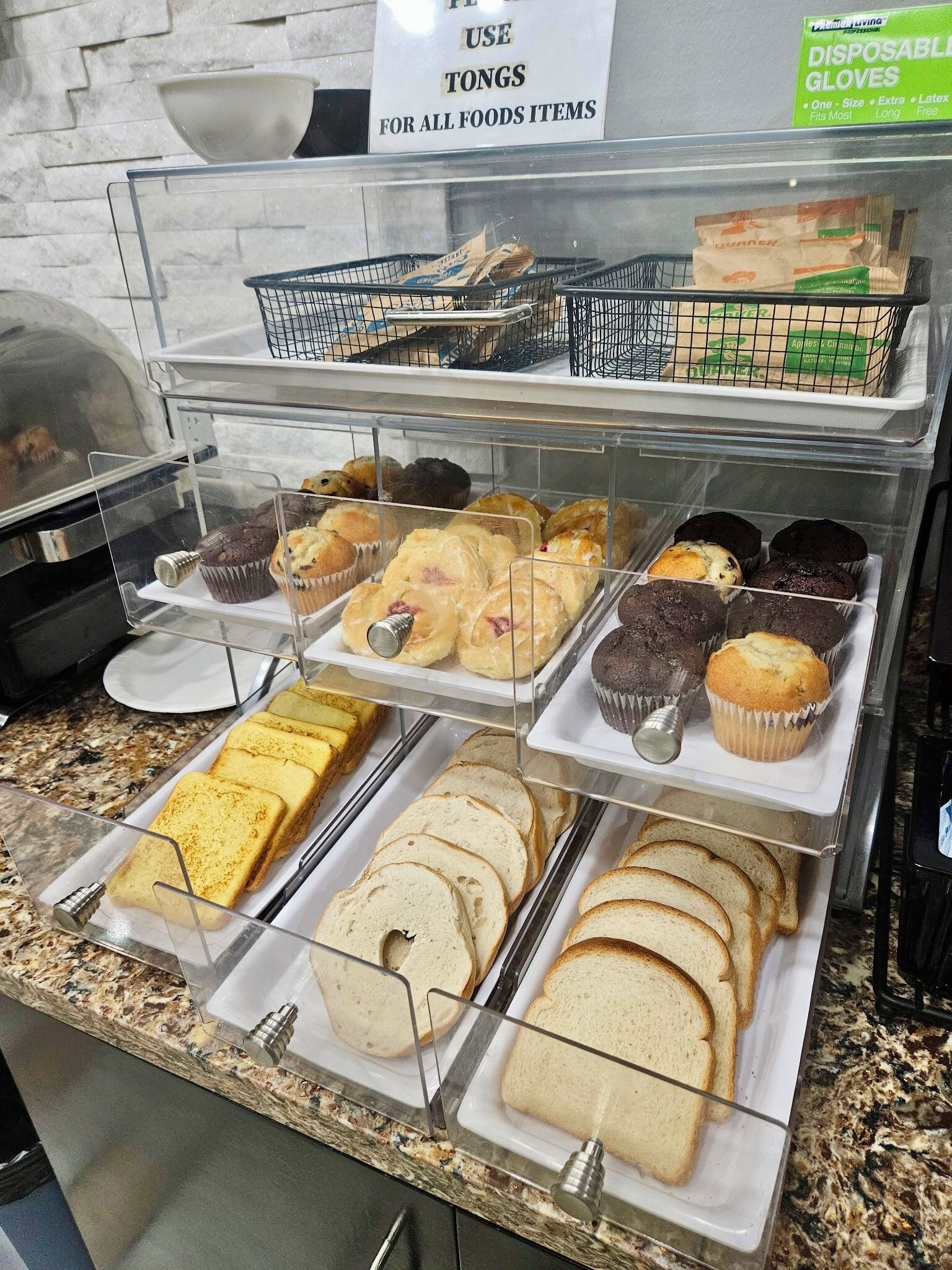 Free daily continental breakfast