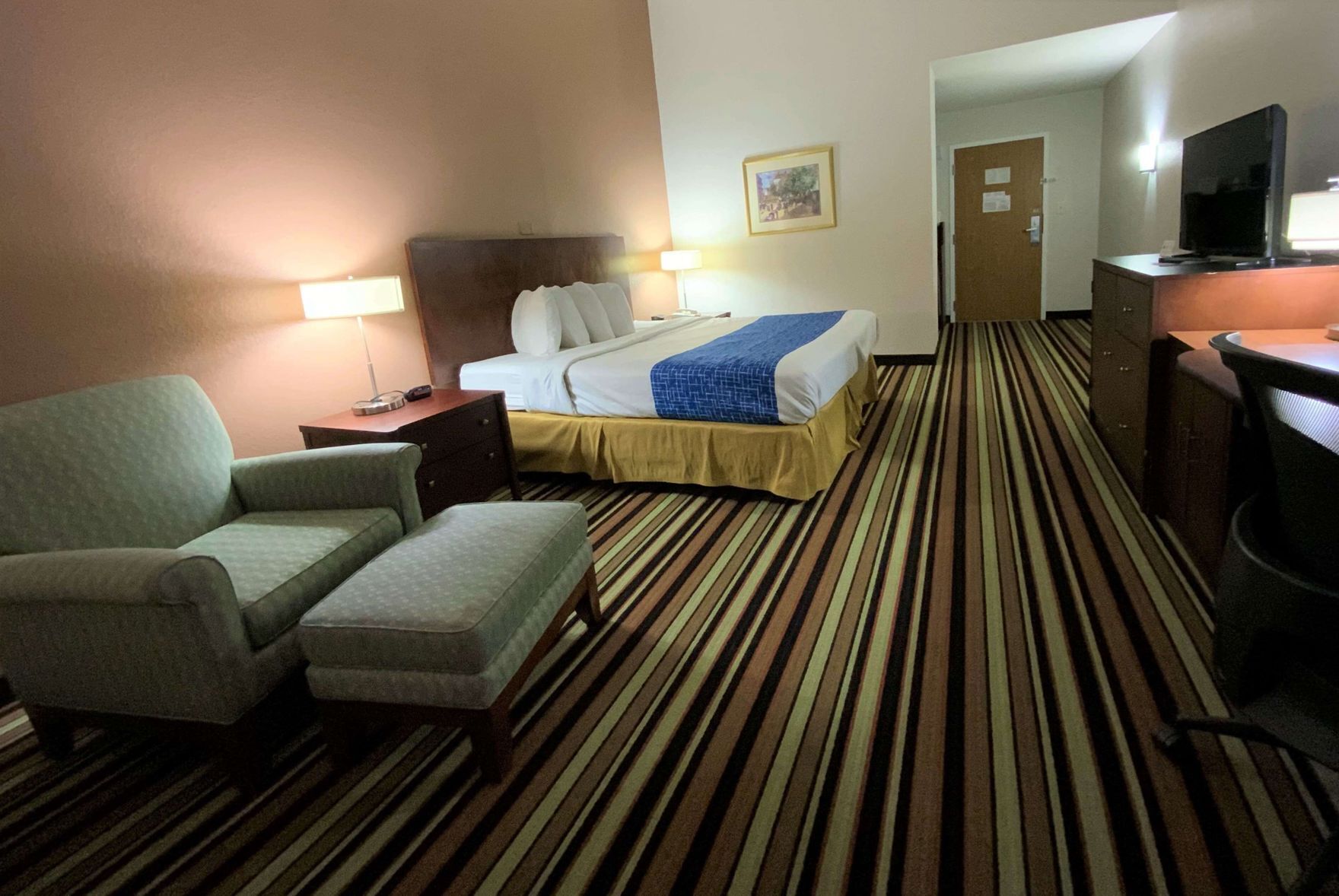 Pillow-top beds, desk, laptop workspace, blackout curtains