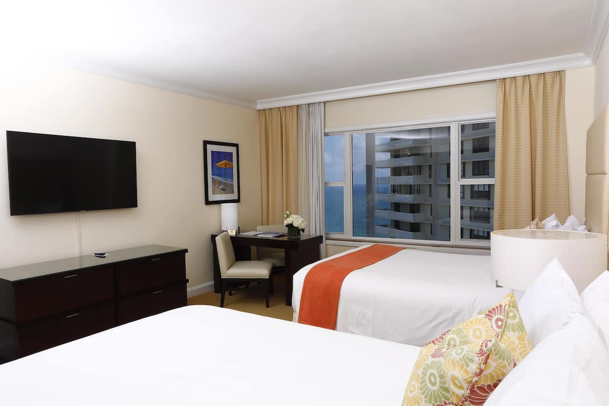 Premium bedding, in-room safe, desk, blackout curtains