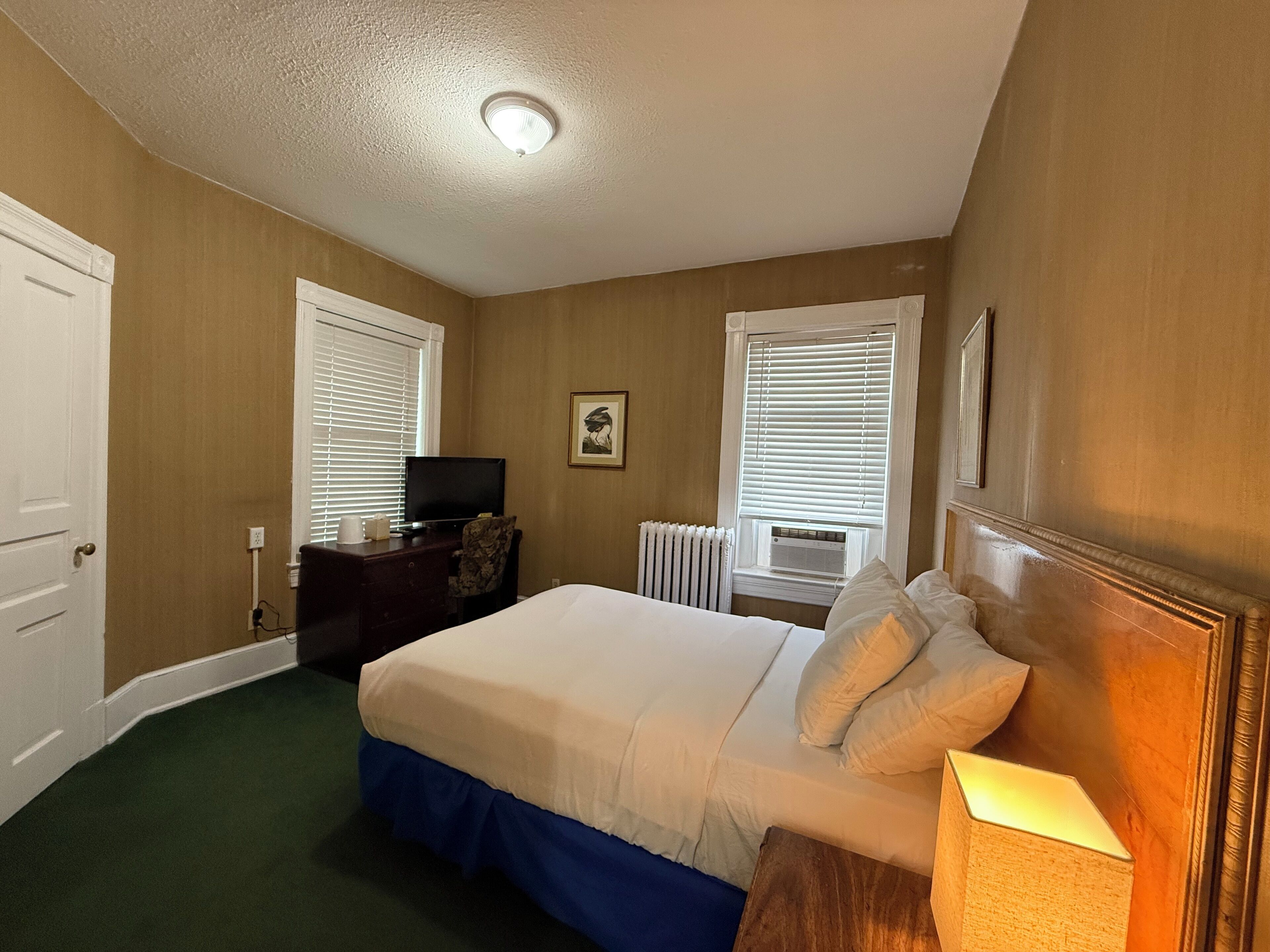 Standard Room, 1 Double Bed | Free WiFi, bed sheets