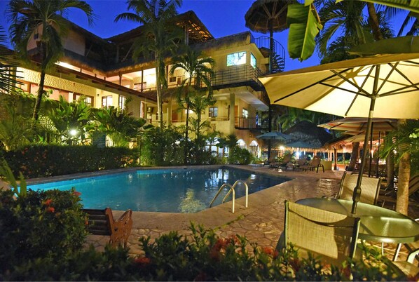 Outdoor pool, pool umbrellas
