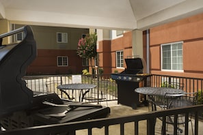 BBQ/picnic area