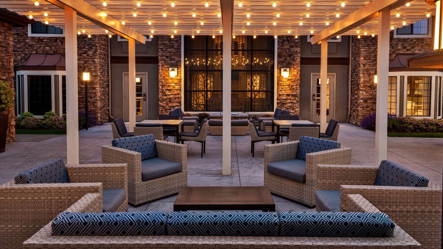 Homewood Suites by Hilton Portland Airport