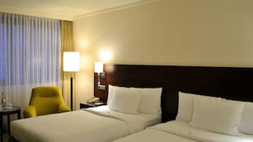 1 bedroom, hypo-allergenic bedding, minibar, in-room safe