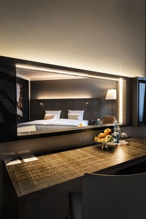 Standard-Doppel- oder -Zweibettzimmer