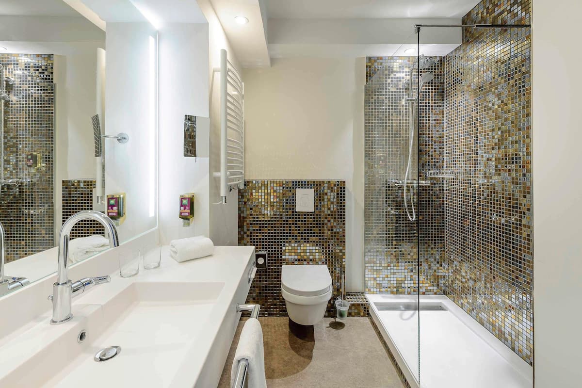 Hypo-allergenic bedding, desk, soundproofing, iron/ironing board