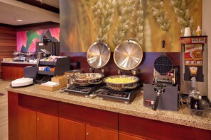 Tägliches inbegriffenes Frühstücksbuffet